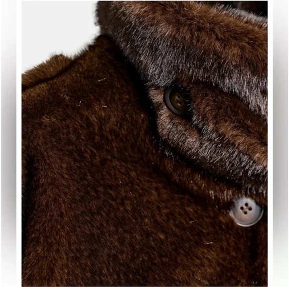 NWT Zara Cropped Faux Fur Jacket in Dark Brown - Picture 6 of 11